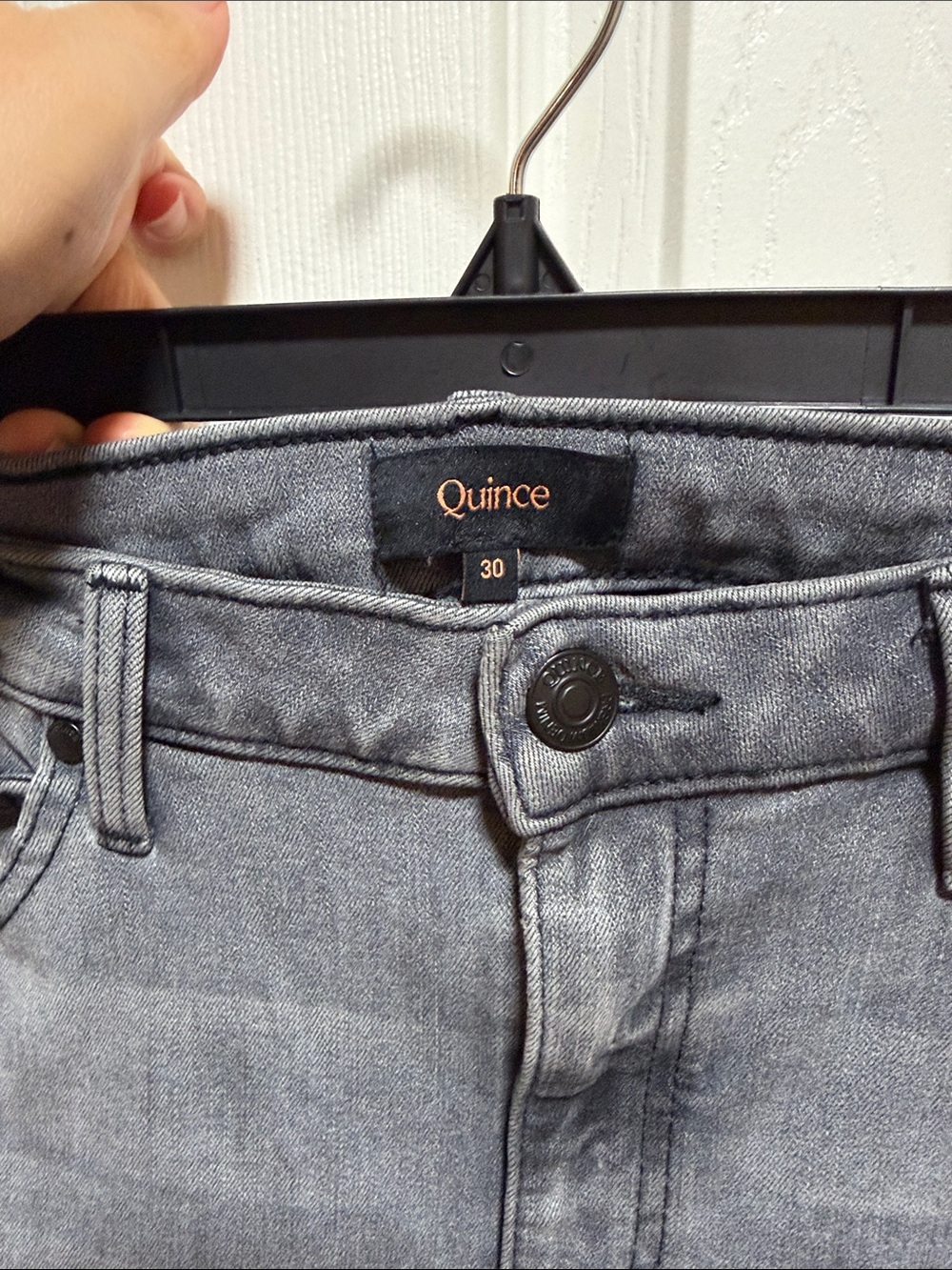 Quince Bella Stretch Kick Flare Jeans Greyed Out - Size 30 - Picture 7 of 9